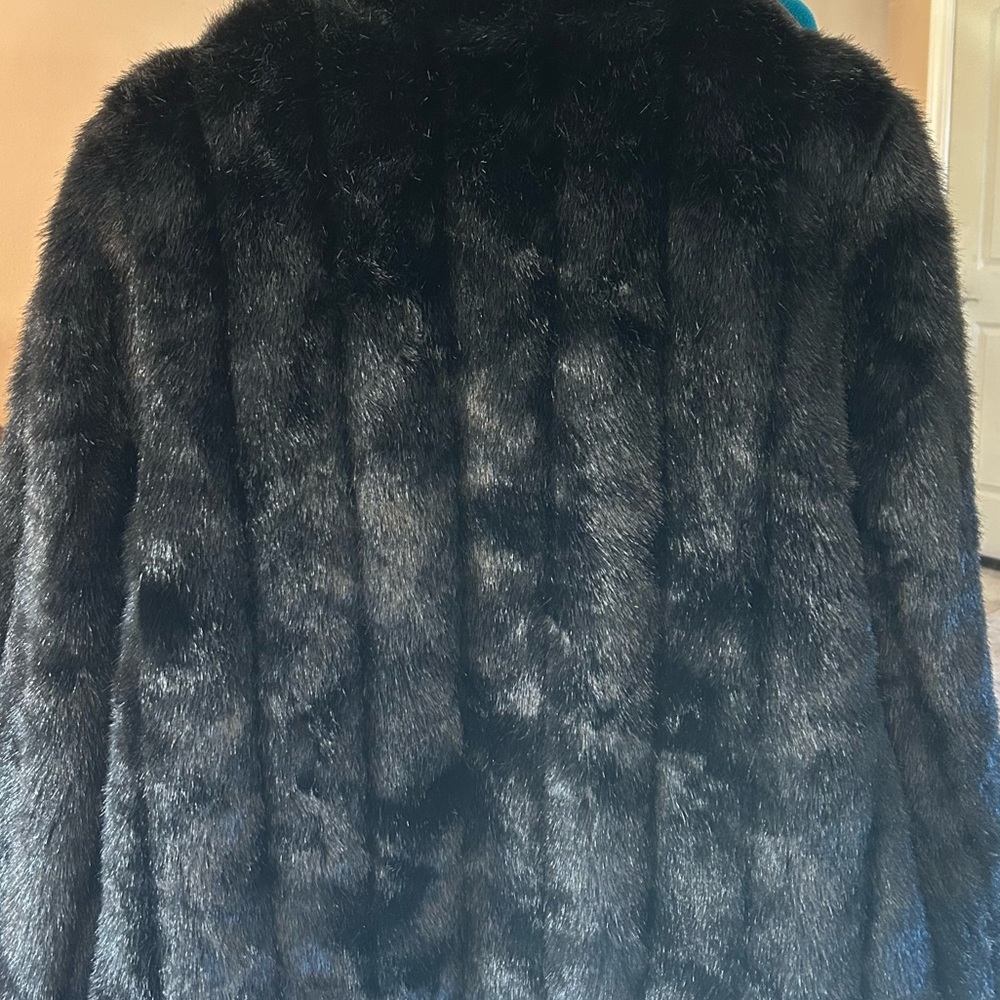 Vintage Black Faux Fur Coat - Picture 2 of 3
